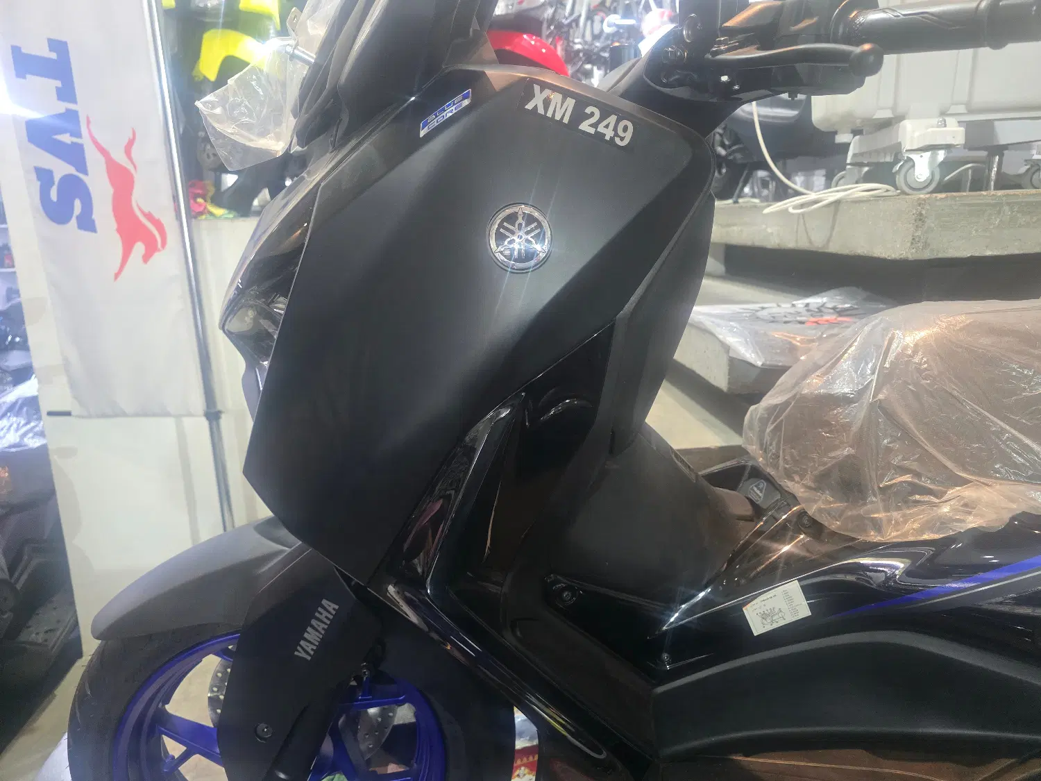 یاماها ایکس مکس 250 xmax مدل1404اقساط|موتورسیکلت|شیراز, بعثت|دیوار