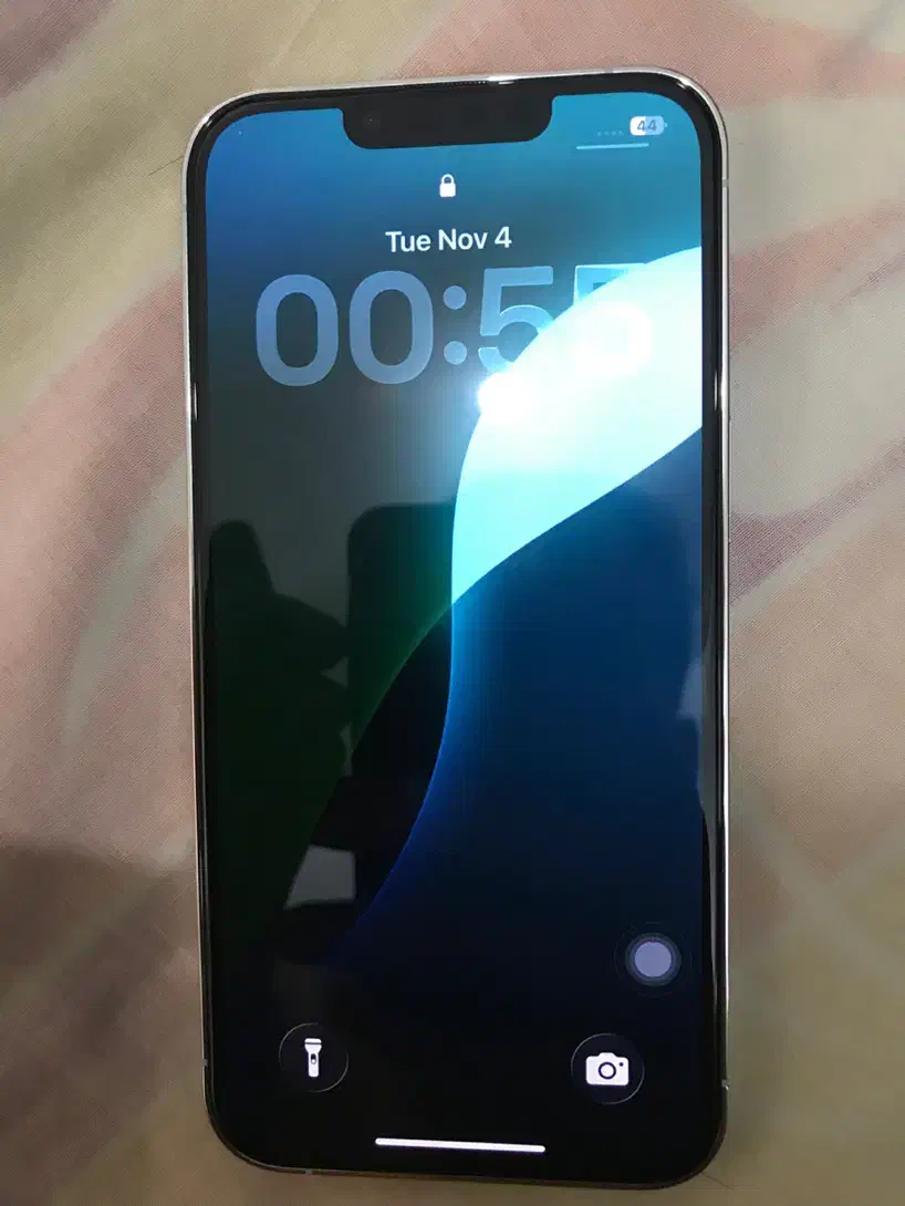 ۱۳پرو سفید نو|موبایل|مشهد, کوشش|دیوار