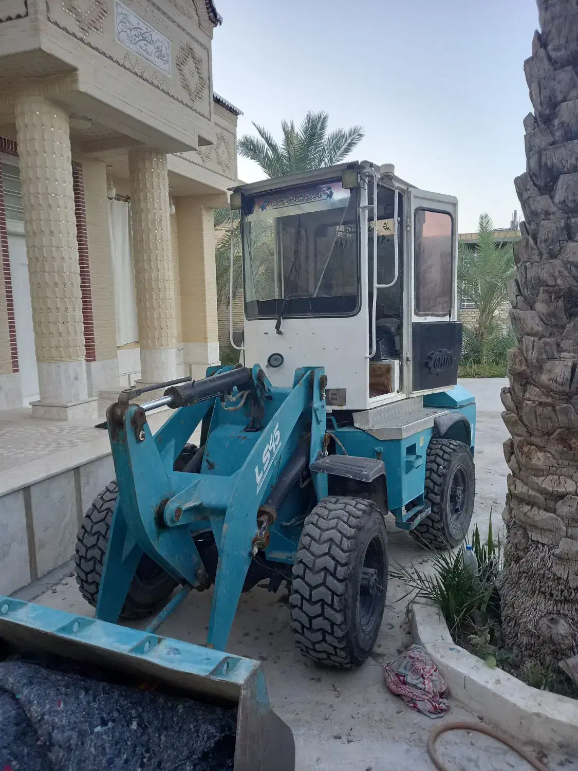 فروش مینی لودر یا بابکت|ماشین‌آلات صنعتی|زرین دشت (فارس), |دیوار