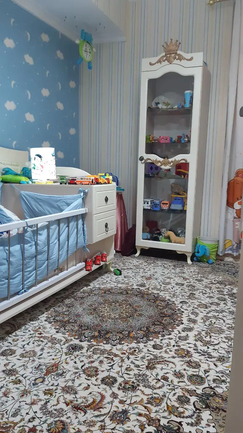 سرویس تخت و کمد نوجوان|تخت و سرویس خواب|ساوه, |دیوار