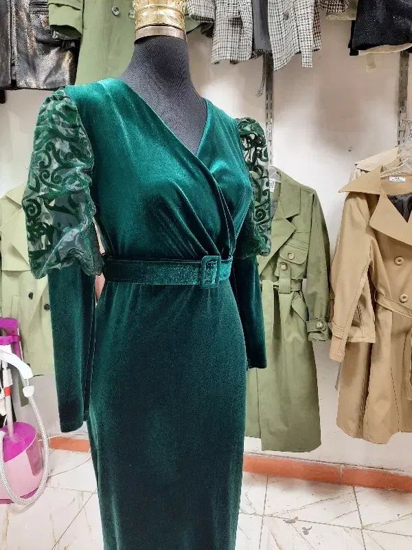 لباس مجلسی|لباس|نورآباد, |دیوار