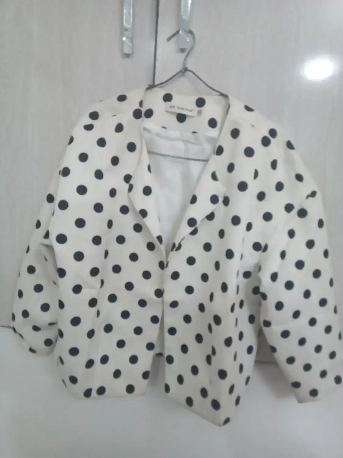 لباس|لباس|خرم‌آباد, |دیوار