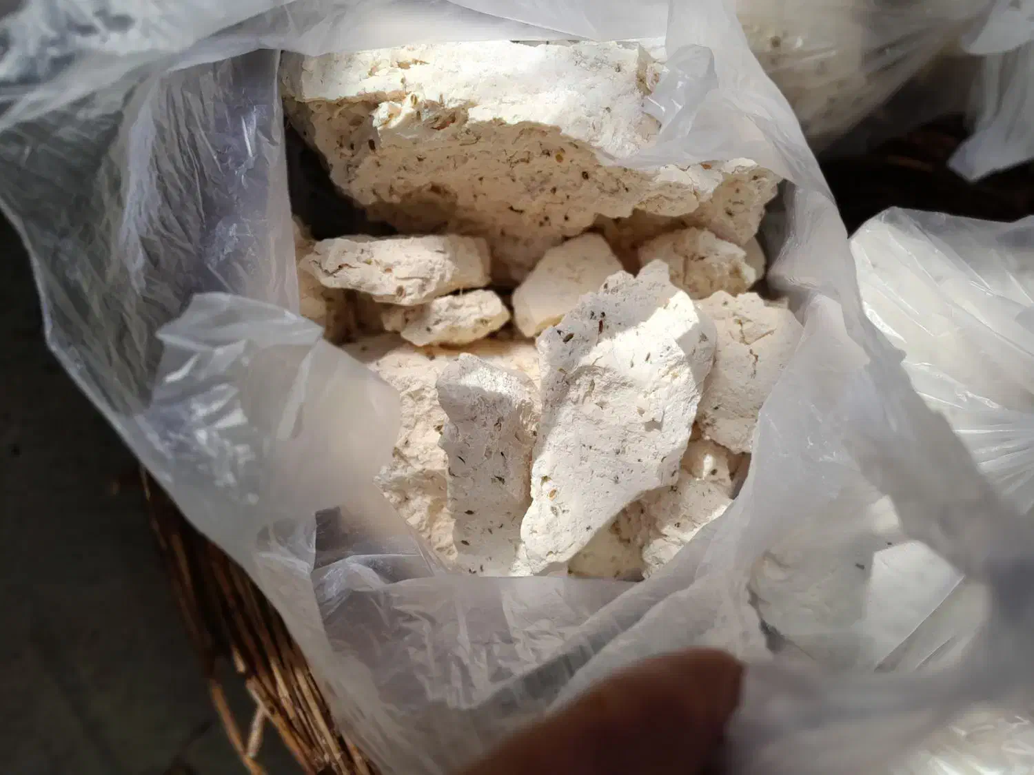 شیراز پوستی گوسفندی|خوردنی و آشامیدنی|آیسک, |دیوار