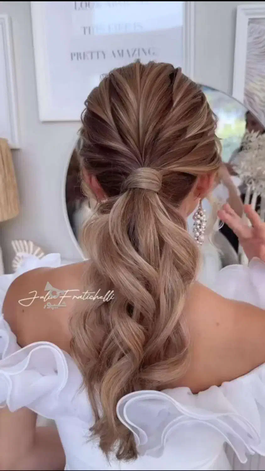 نیاز به مدل شینیون مو (فقط هزینه مواد|خدمات آرایشگری و زیبایی|سبزوار, طبرسی (جعفرآباد)|دیوار