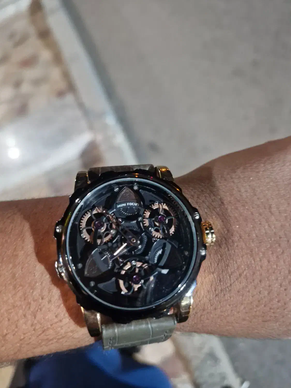 ساعت|ساعت|کرج, شهرک اوج|دیوار