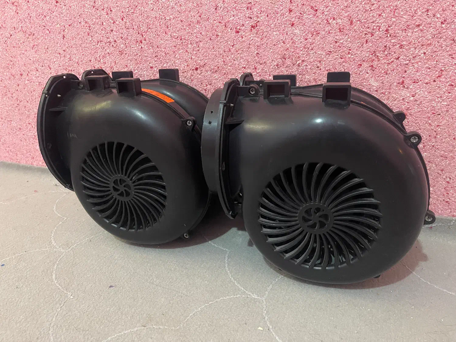 فن حلزونی|پنکه و تصفیه‌کنندهٔ هوا|بندرعباس, |دیوار