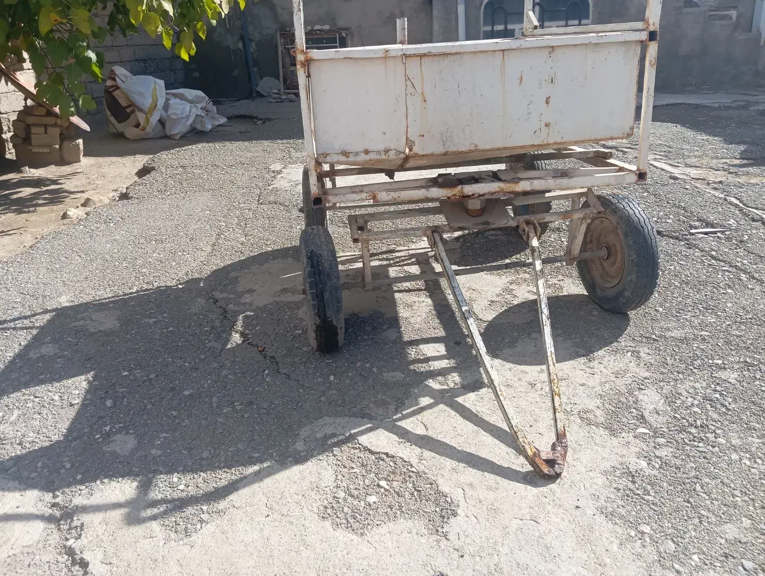 تریلی ۴چرخ|ابزارآلات|اشنویه, |دیوار