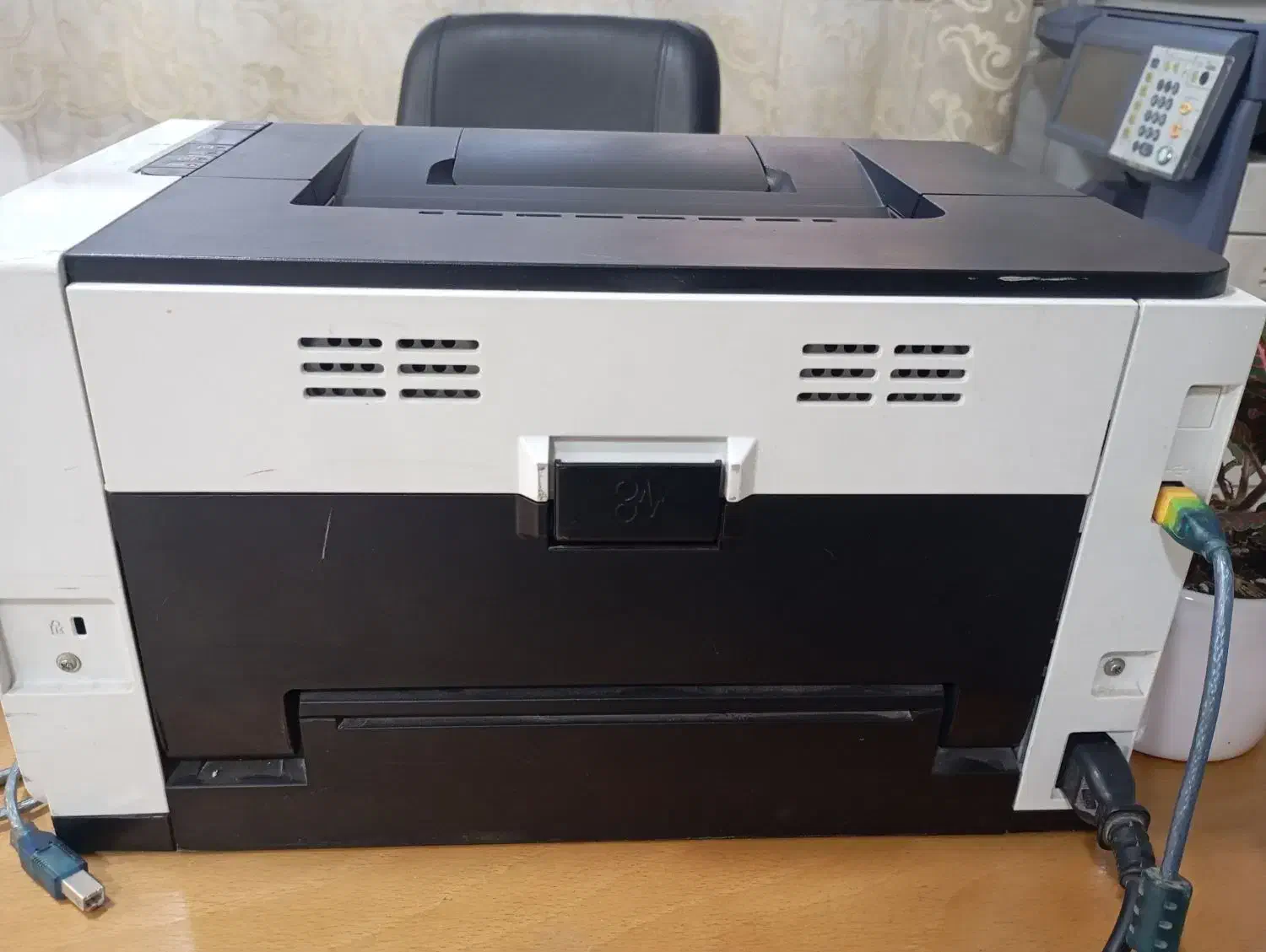 پرینتر رنگی لیزریHp1015|پرینتر، اسکنر، کپی، فکس|زنجان, |دیوار