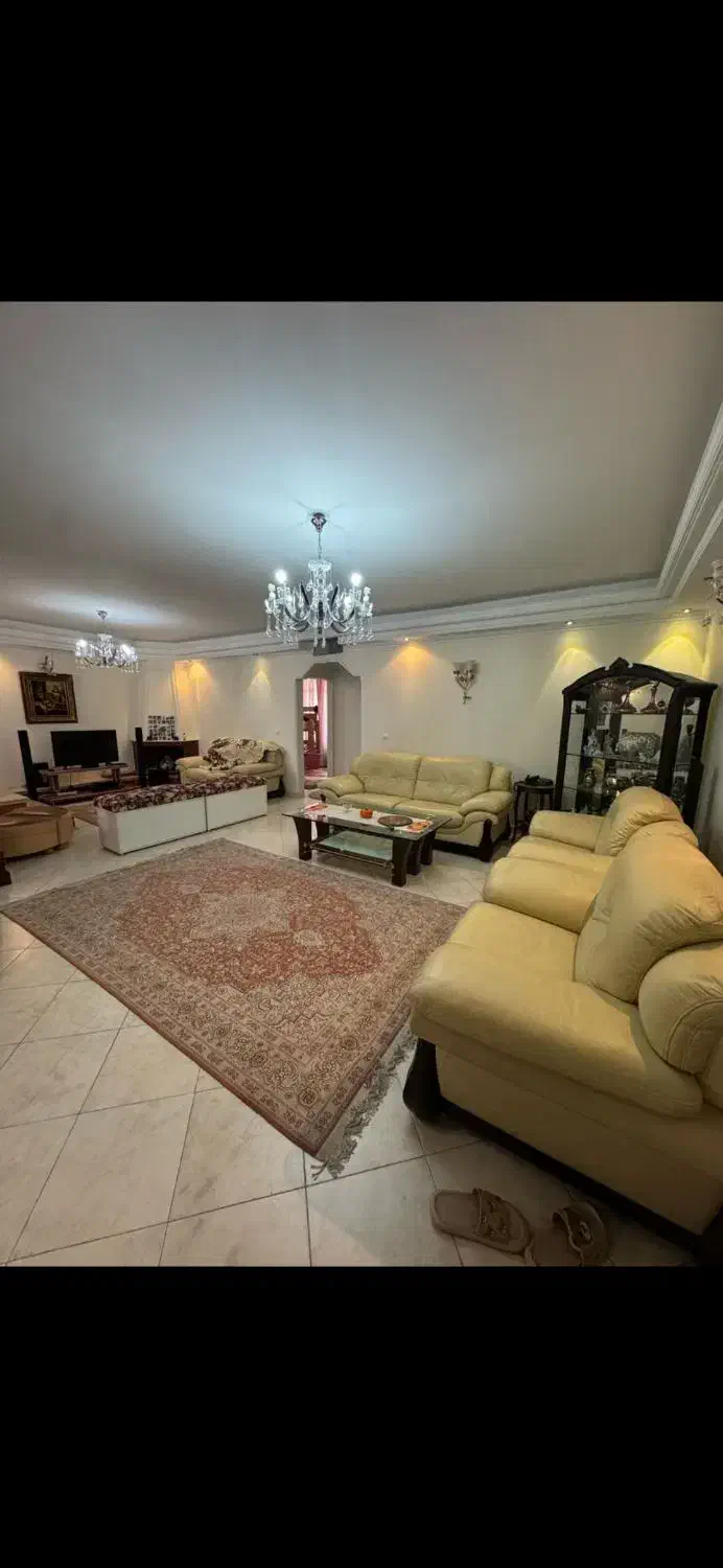 ۱۱۷متر در تاپ ترین فرعی اقاقیا شهرک راه آهن