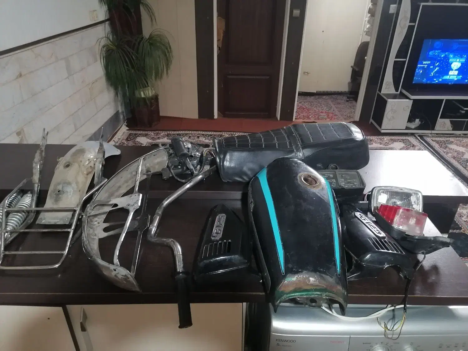 فروش لوازم موتور|قطعات یدکی و لوازم جانبی|قم, نوبهار|دیوار