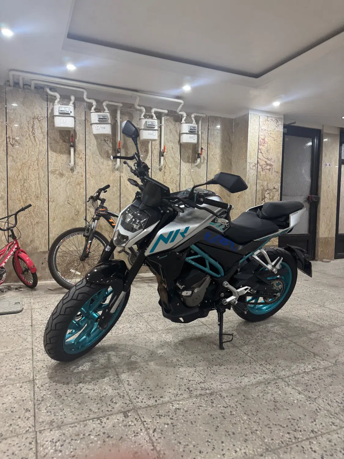 CF250nk|موتورسیکلت|تهران, هفت حوض|دیوار