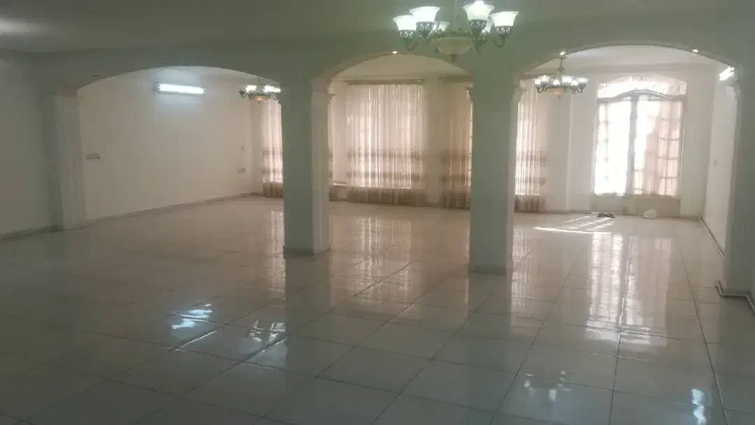 اجاره خانه ویلایی ۲۳۰ متری ۳ خوابه در دکتر حسابی|اجارهٔ خانه و ویلا|شیراز, دکتر حسابی|دیوار