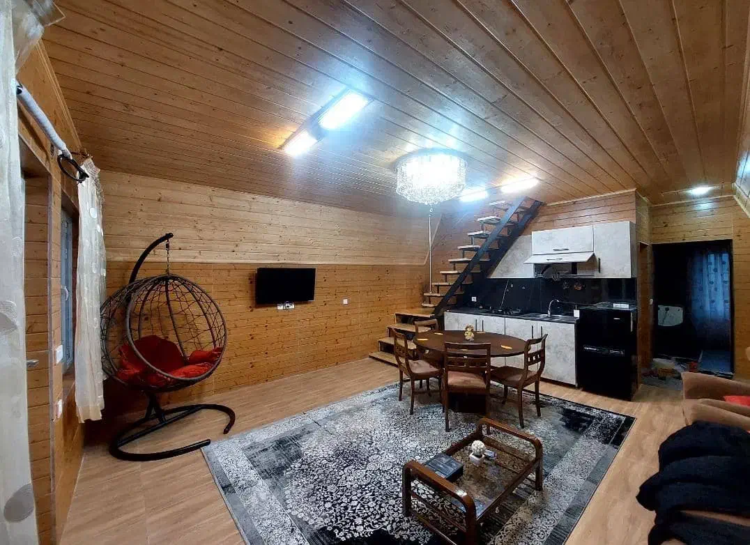 کلبه سوئیسی با جکوزی بزرگ ۶نفره|اجارهٔ کوتاه‌مدت ویلا و باغ|بندر انزلی, طالب آباد|دیوار