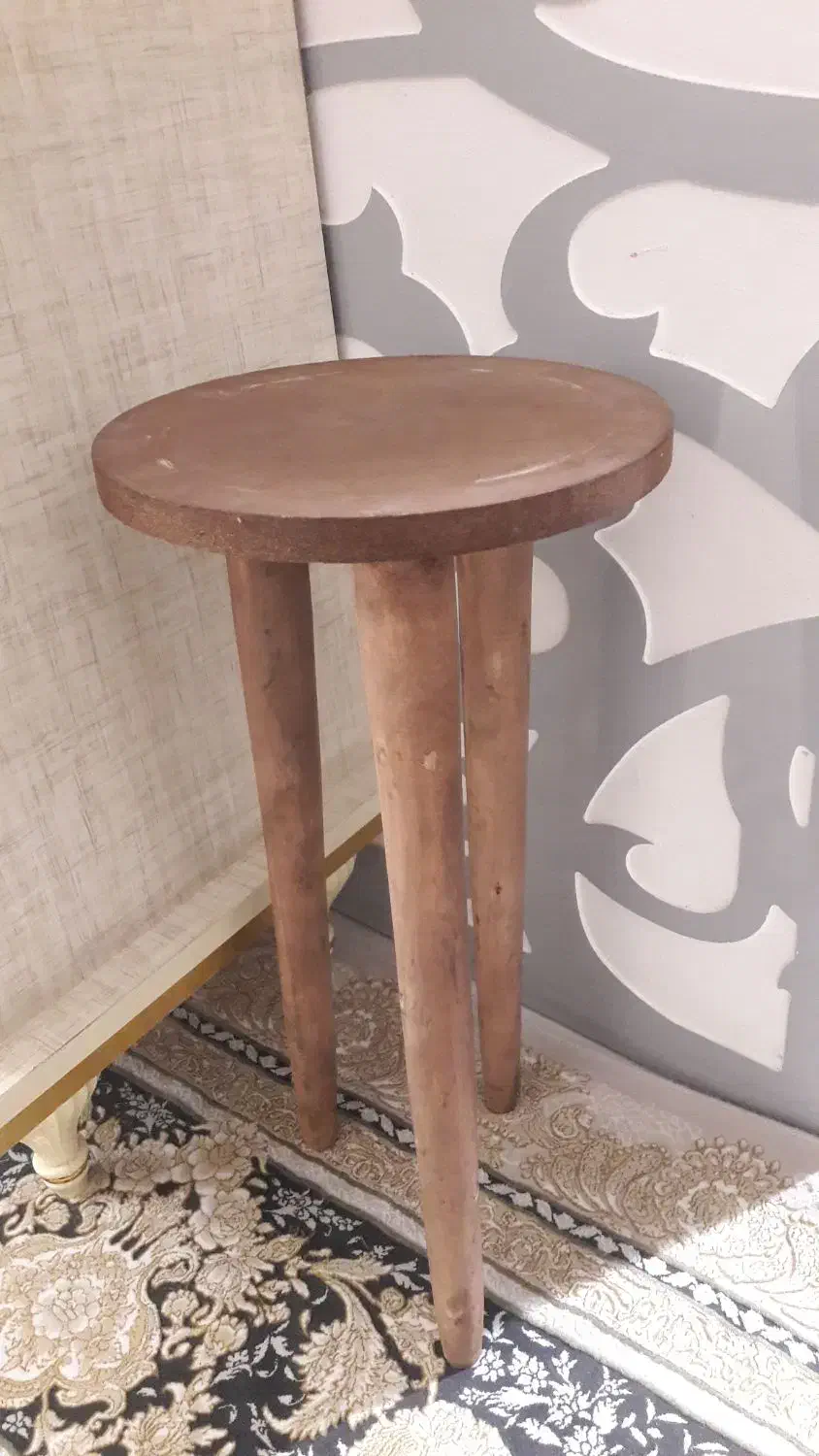 پایه گلدان چوبی بلند|گل و گیاه طبیعی|ورامین, ورامین|دیوار