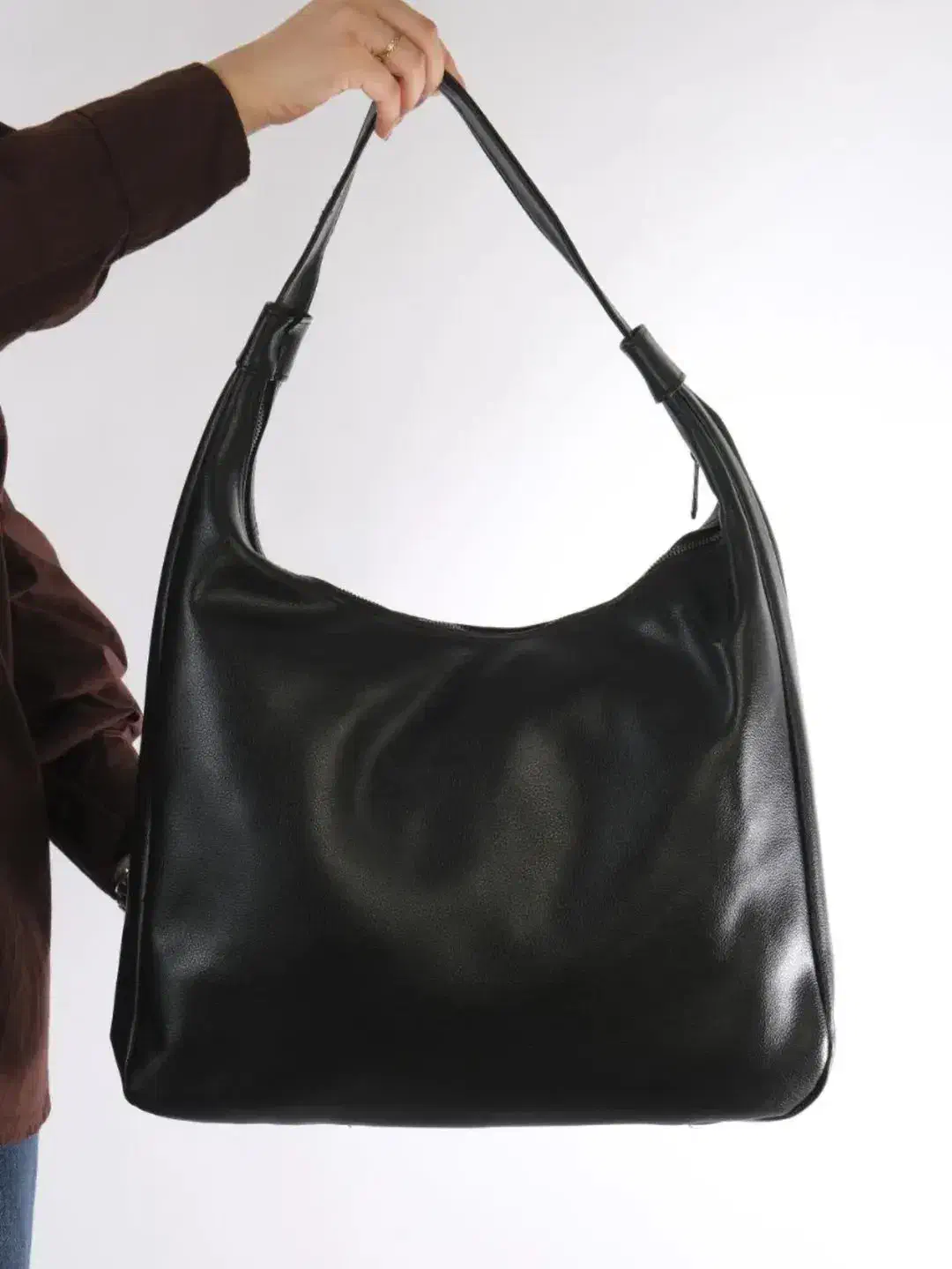 کیف های سایز بزرگ|کیف، کفش، کمربند|صومعهسرا, |دیوار