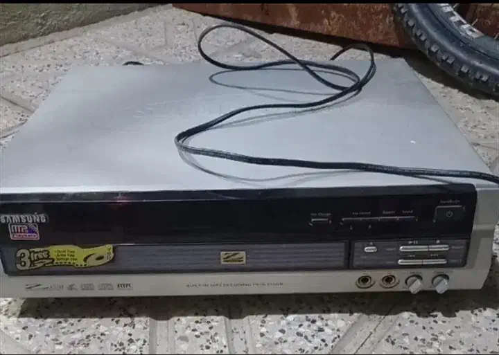 ویدئو CD قدیمی دایویکس|پخش‌کننده DVD و ویدیو|مشهد, هنرور|دیوار