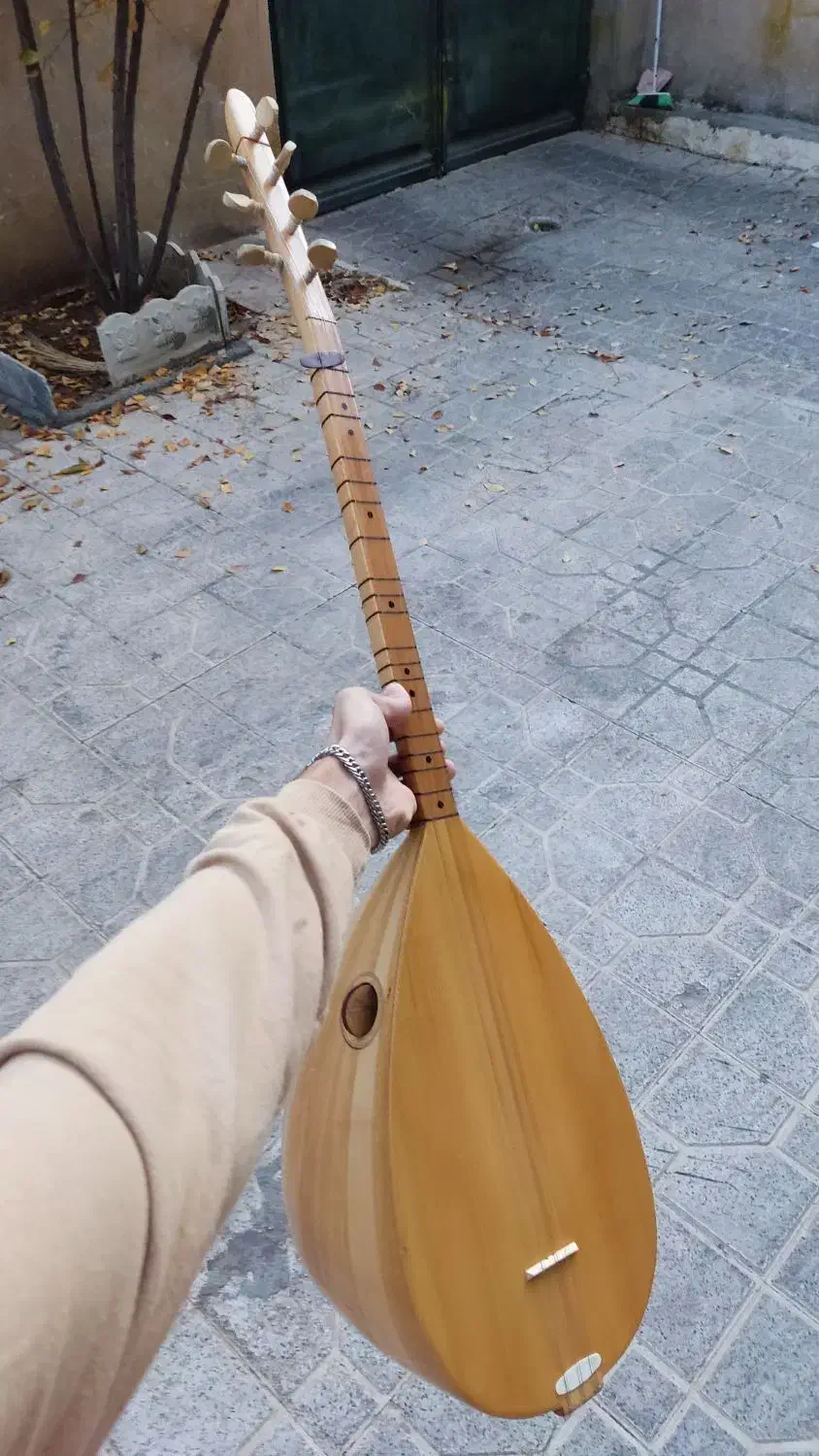 باغلاما دسته کوتاه دست ساز|سازهای سنتی|بانه, |دیوار