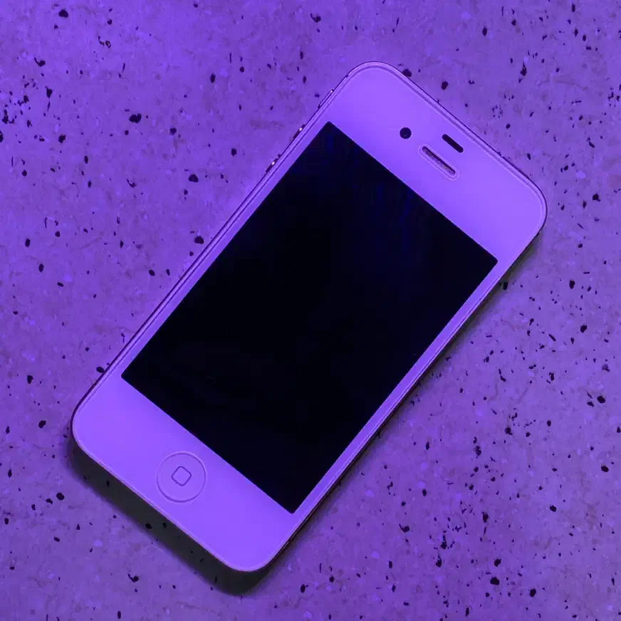 آیفون 4s|موبایل|کاشان, مدرس|دیوار