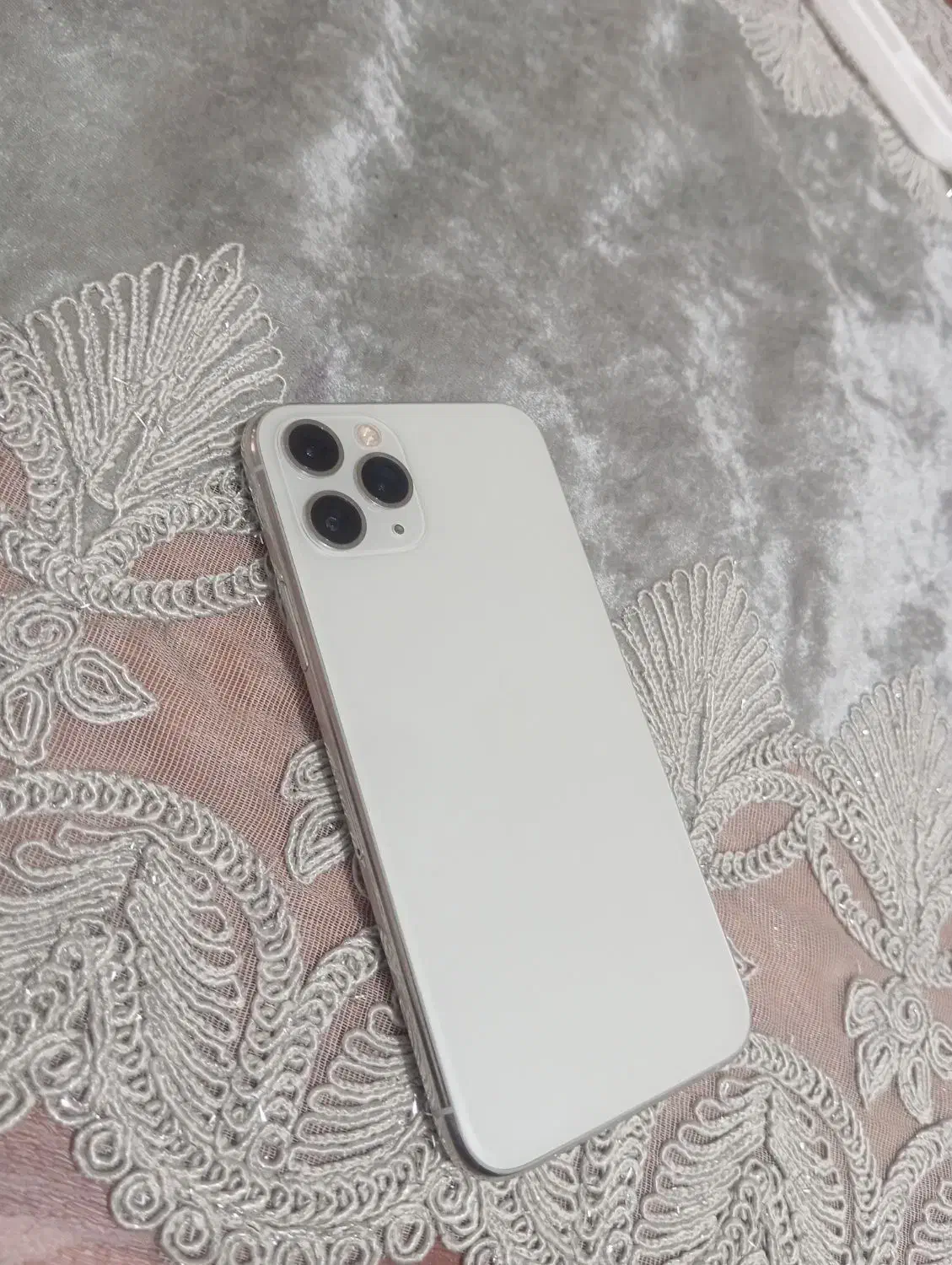 گوشی 11 پرو|موبایل|جیرفت, |دیوار