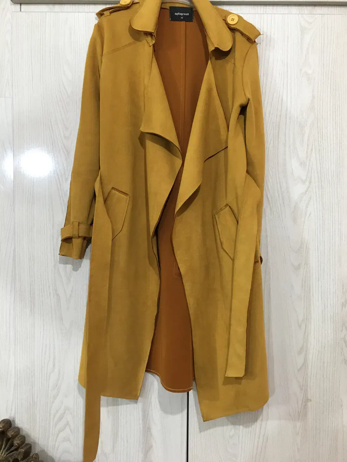 لباس|لباس|نگین شهر, |دیوار