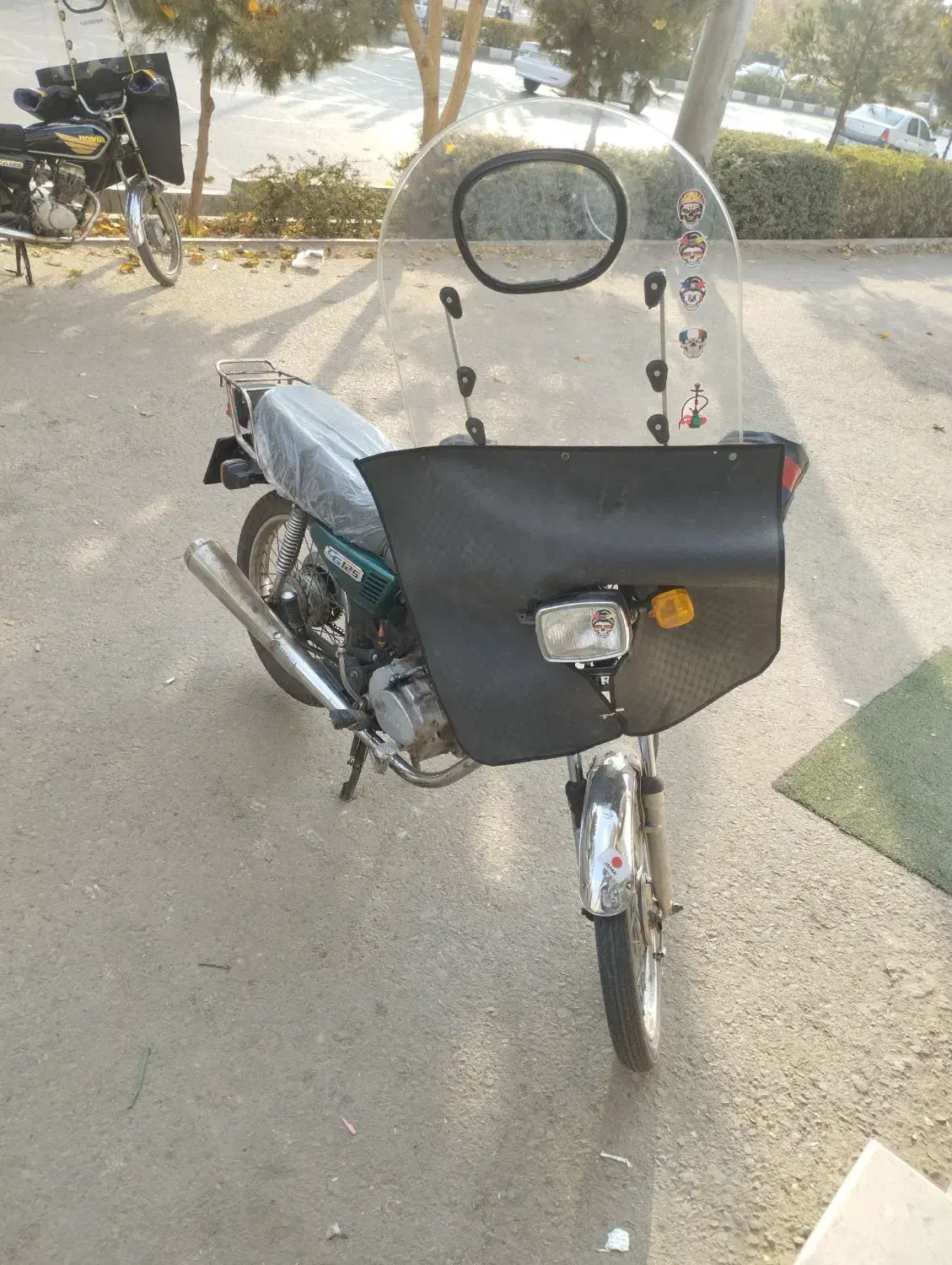 هندا پلاک ملی|موتورسیکلت|قم, انسجام|دیوار