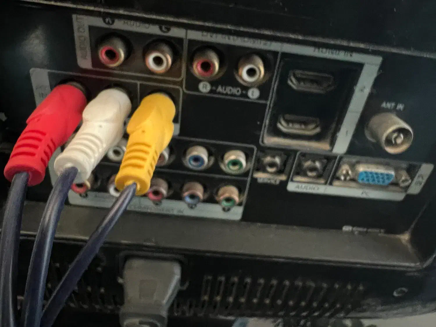 ال سی دی ۳۲سامسونگ اصل کره دوپورت|تلویزیون و پروژکتور|شیراز, شهرک سراج‎|دیوار