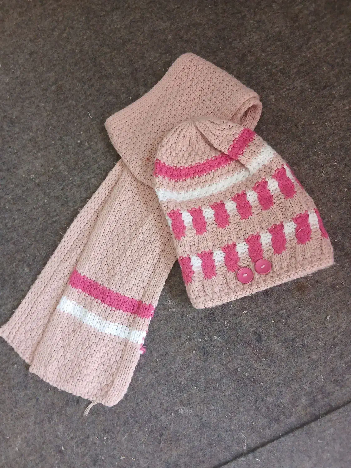 لباس|لباس|خوی, |دیوار