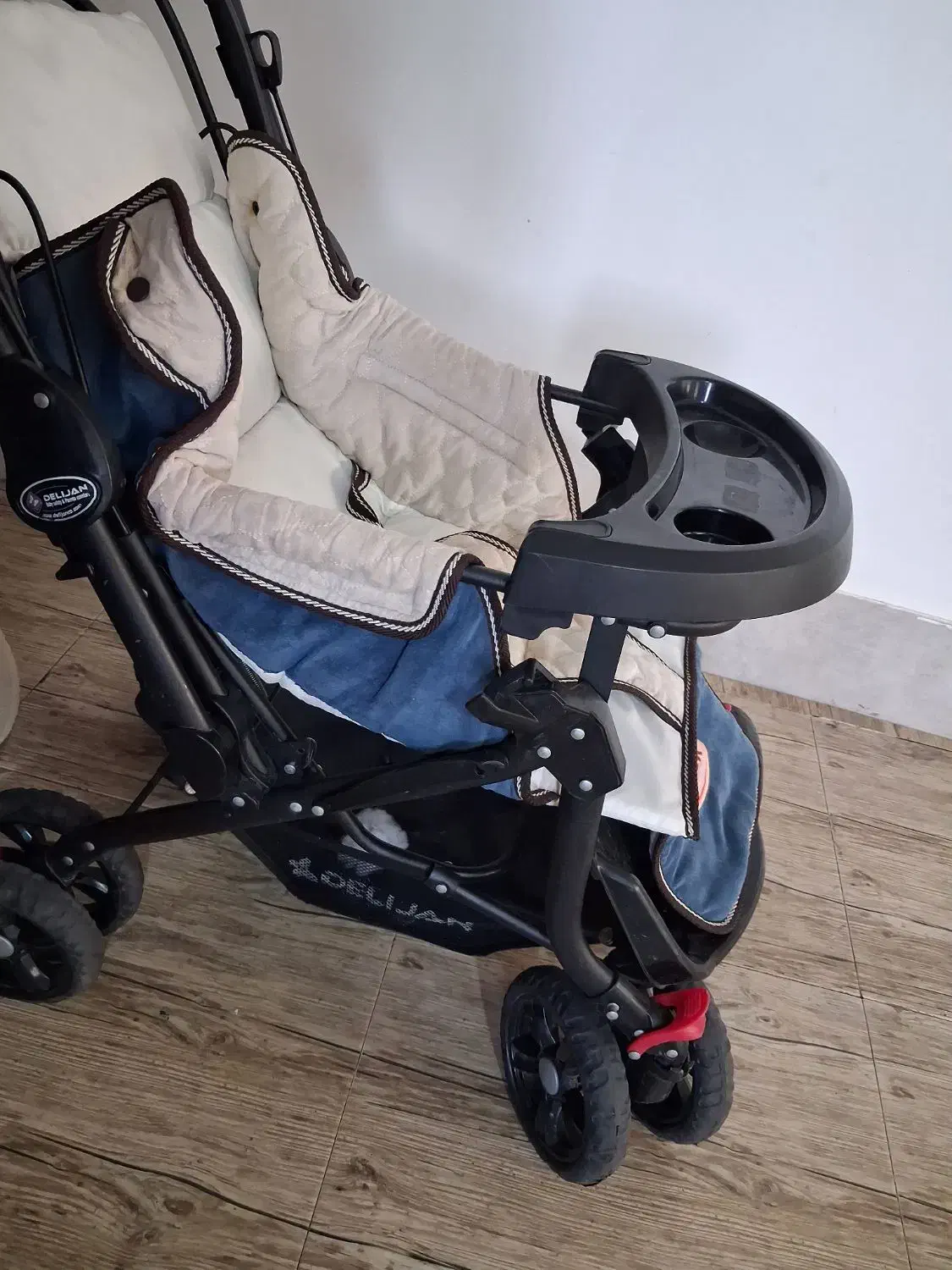 کالسکه درحدنوشکستگی نداردسالم قیمت 2میلیون|کالسکه و لوازم جانبی|تربت جام, المهدی|دیوار