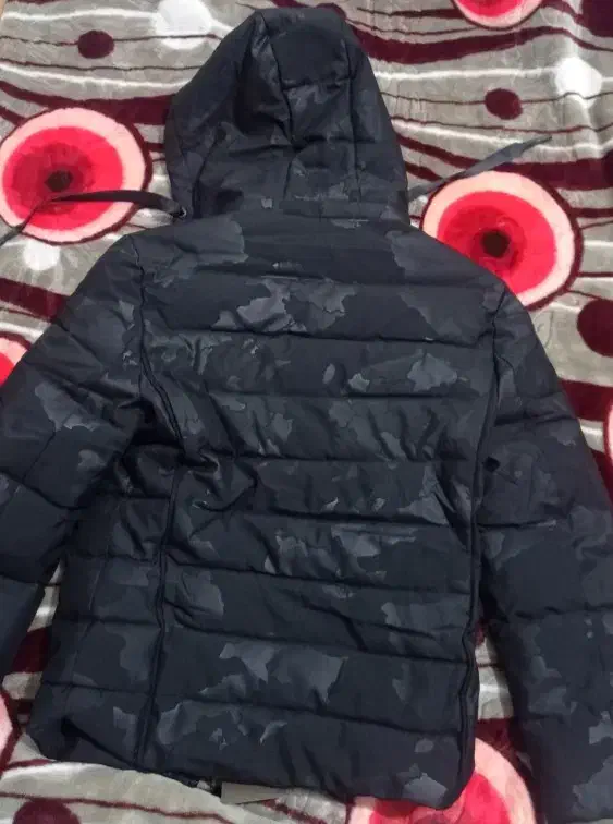 کاپشن مشکی سایز L|لباس|صدرا-فارس, فاز ۲|دیوار