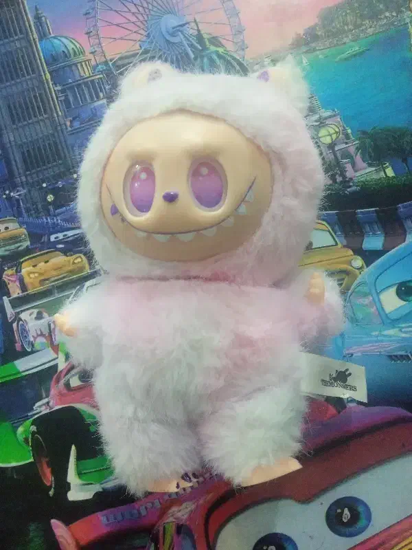 لبوبو|اسباببازی|فیرورق, |دیوار