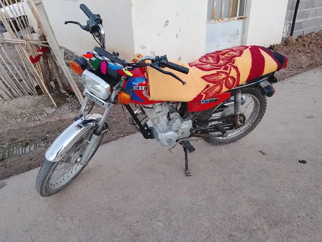 موتور۱۵۰استارتی مزایده|موتورسیکلت|سنگدوین, |دیوار