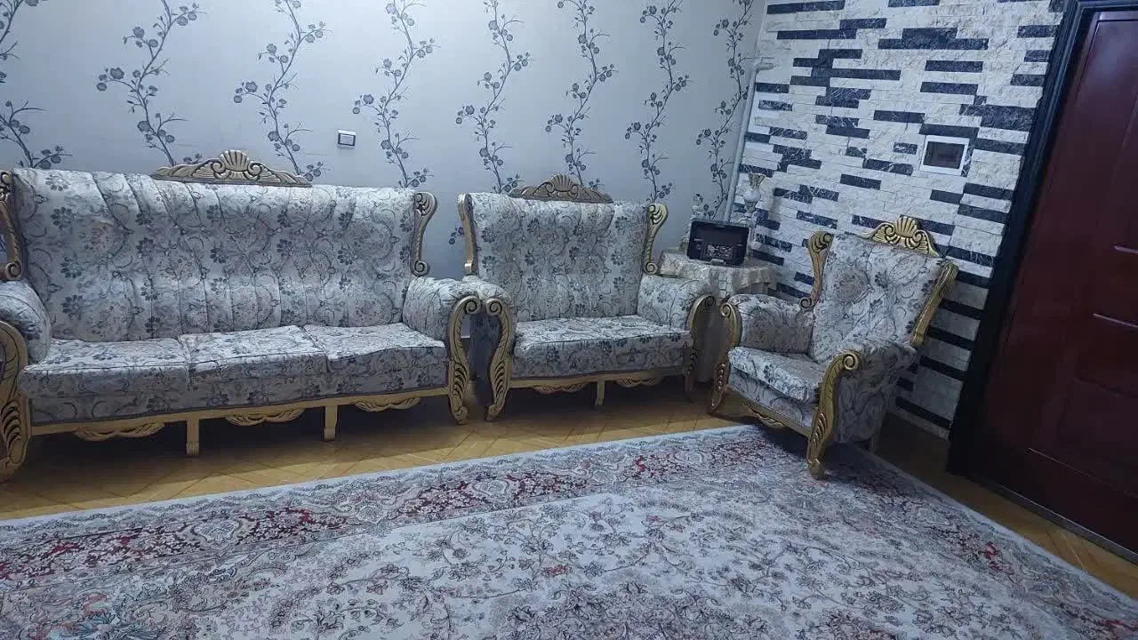 مبل ۷ نفر وناهار خوری ۶ نفره|مبلمان خانگی و میز عسلی|مهدی شهر, |دیوار