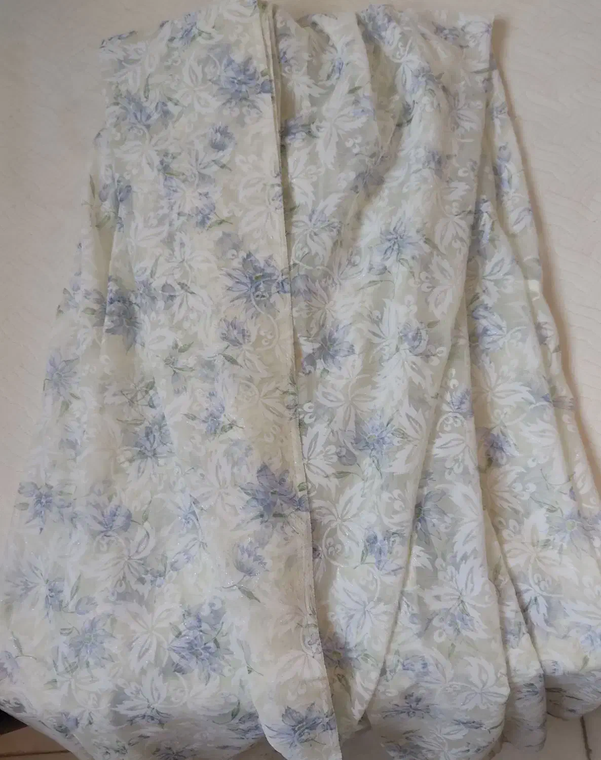 چادر حریر عروس|لباس|شیراز, طلاب|دیوار