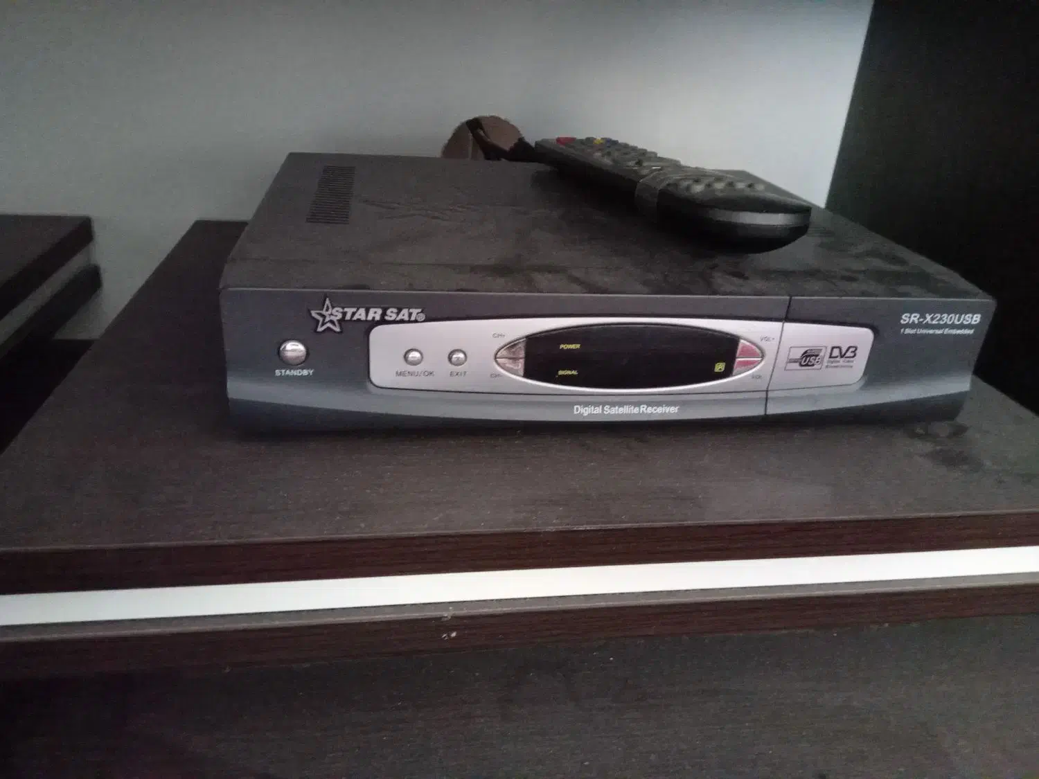 دستگاه گیرنده|صوتی و تصویری|برازجان, |دیوار