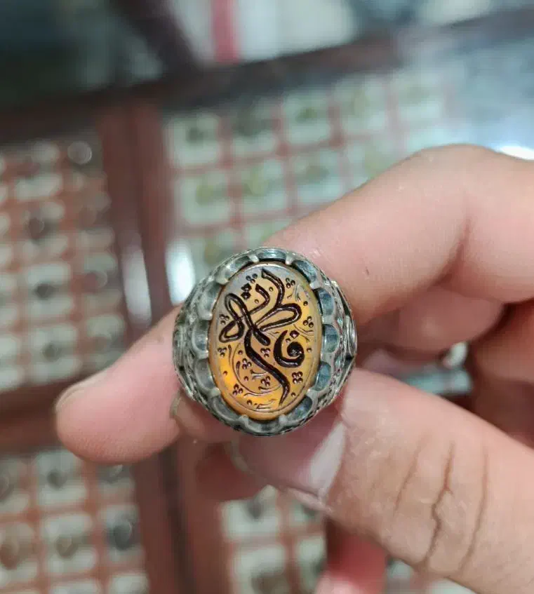 انگشتر عقیق یمنی خطی|جواهرات|کاشان, باغچه فیض|دیوار