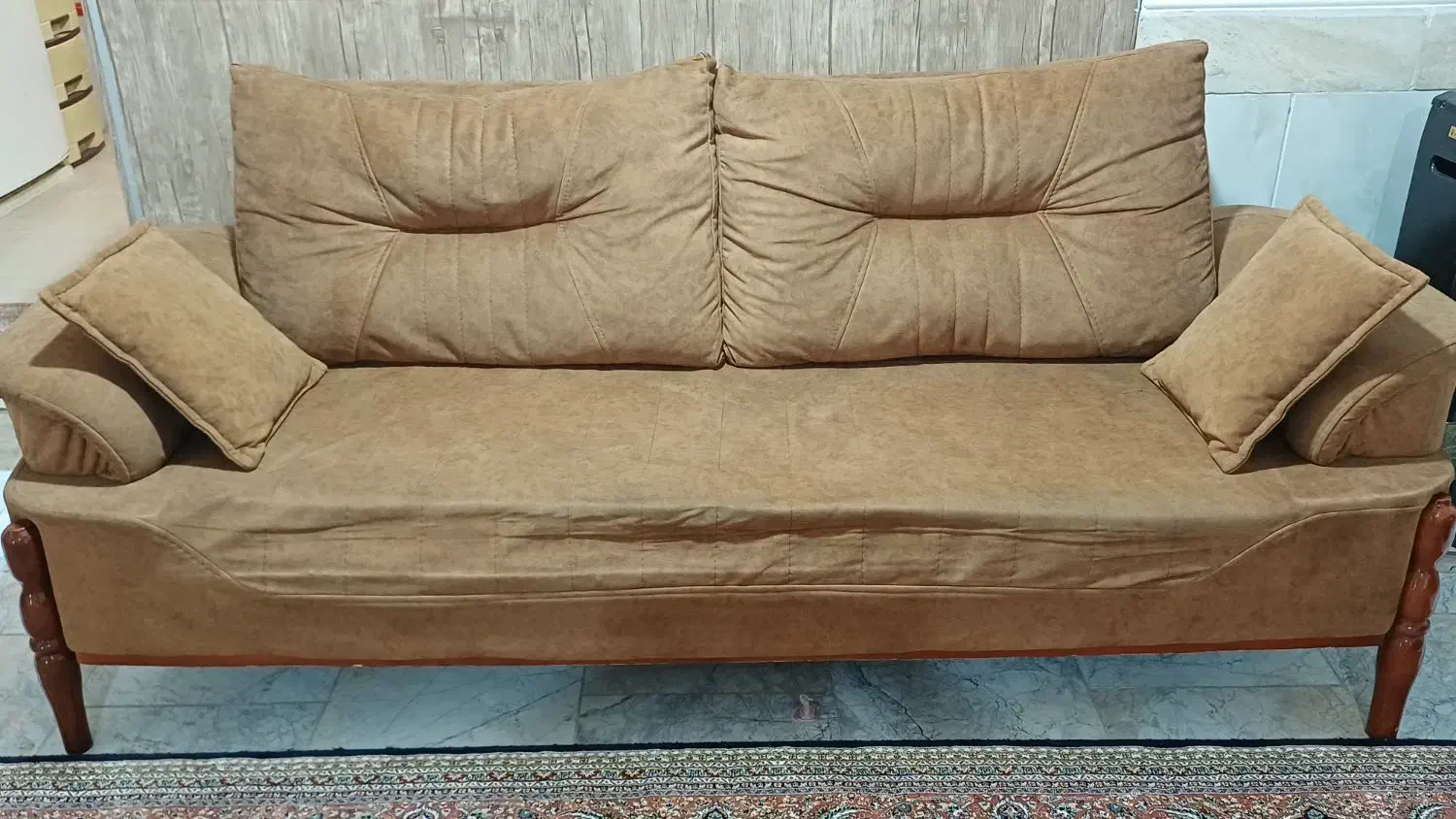 مبل راحتی|مبلمان خانگی و میز عسلی|رباط‌کریم, الارد|دیوار