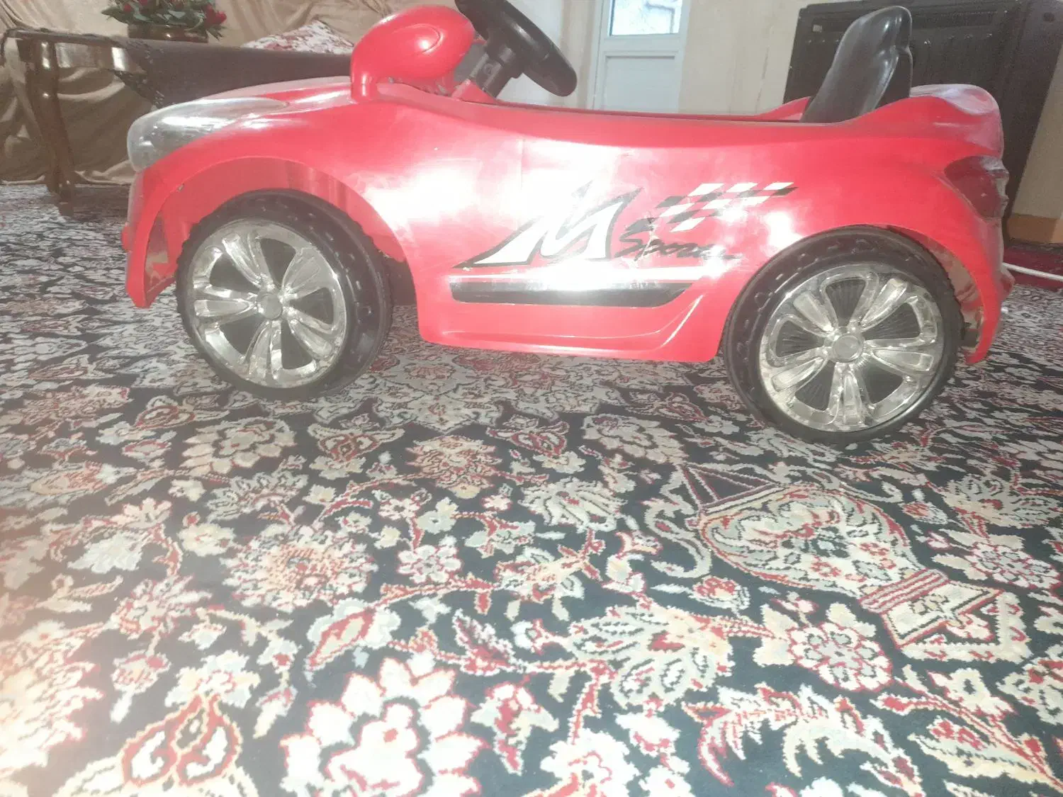 ماشین شارژی مدل بنز|اسباببازی بچه|کرمانشاه, |دیوار