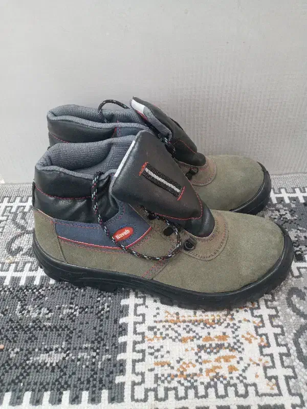 کفش ایمنی کاوه|کیف، کفش، کمربند|سبزوار, هویزه|دیوار