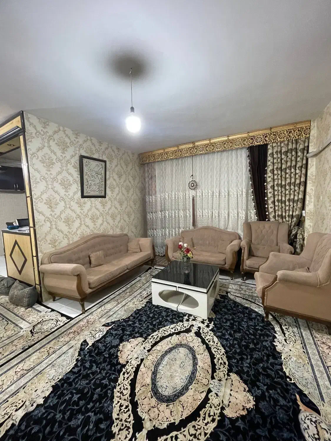 فروش ۹۷ متری /فردوس/۲ خواب /یک ملیارد نقدینگی|فروش آپارتمان|ساوه, |دیوار