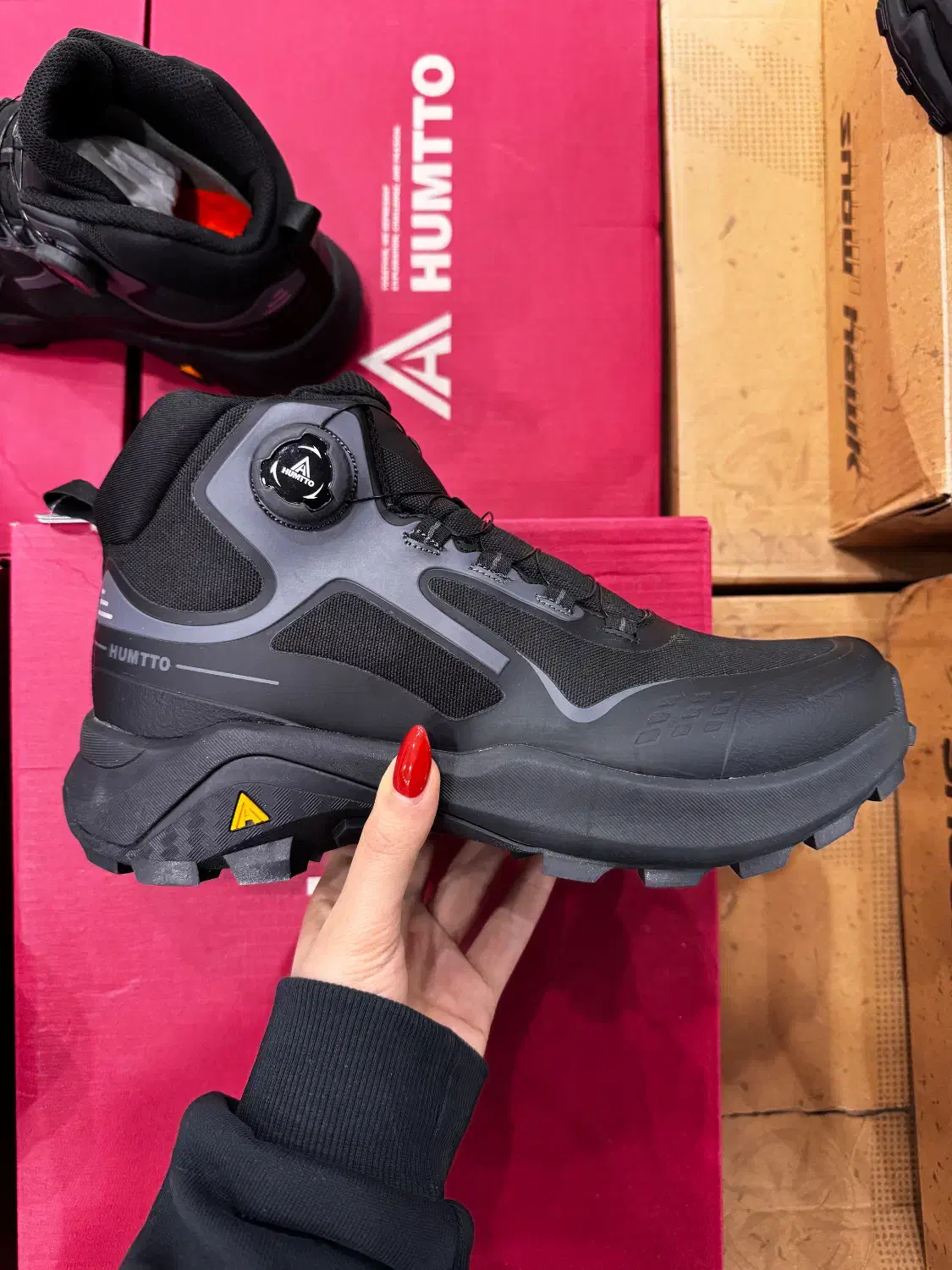 بوت های اورجینال|کوهنوردی و کمپینگ|کرج, اصفهانیها|دیوار