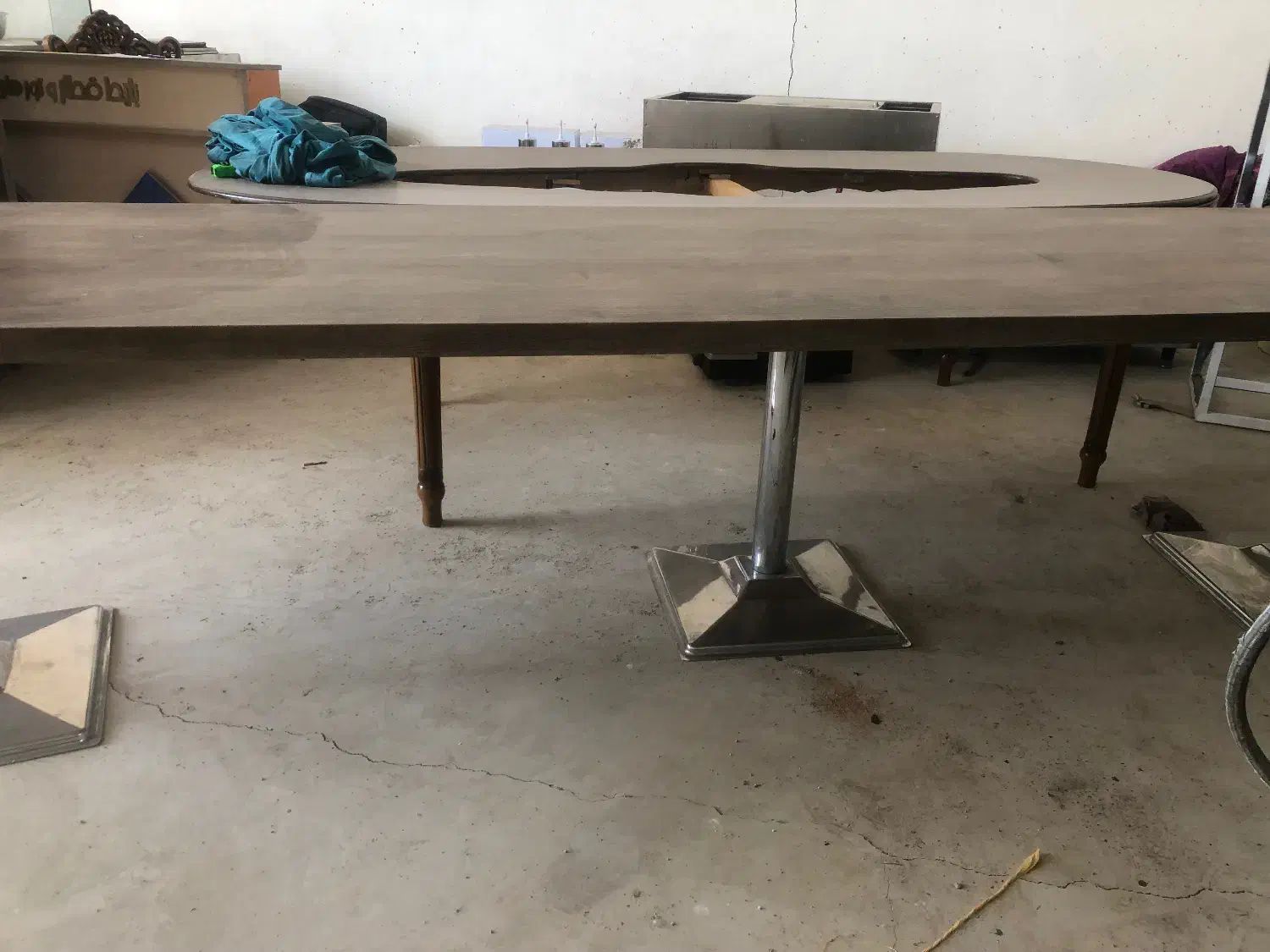 میز ناهار خوری بزرگ ۱۴ نفره و ۸ نفره(منبت کاری شده|میز و صندلی غذاخوری|تبریز, |دیوار