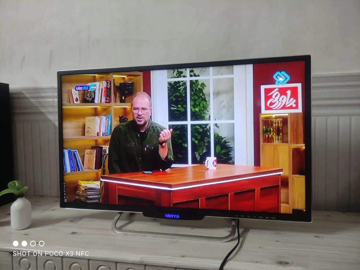 تلویزیون ال ای دی ۳۲اینچ|تلویزیون و پروژکتور|بهارستان, |دیوار