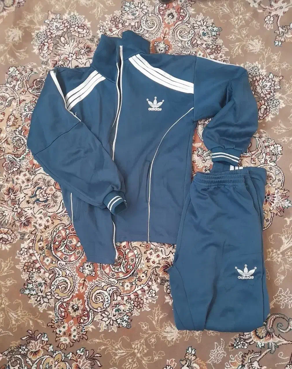 لباس ورزشی و کت تک|لباس|بیرجند, |دیوار