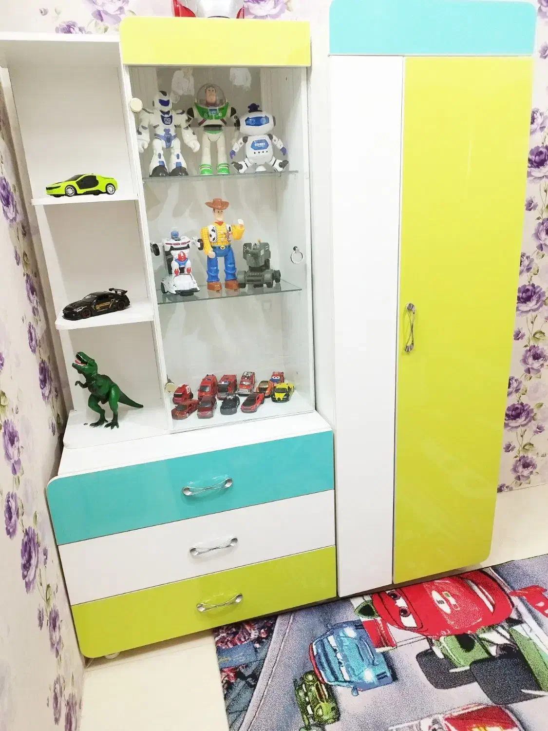 کمد .تخت|تخت و سرویس خواب|مشهد, کارمندان دوم|دیوار