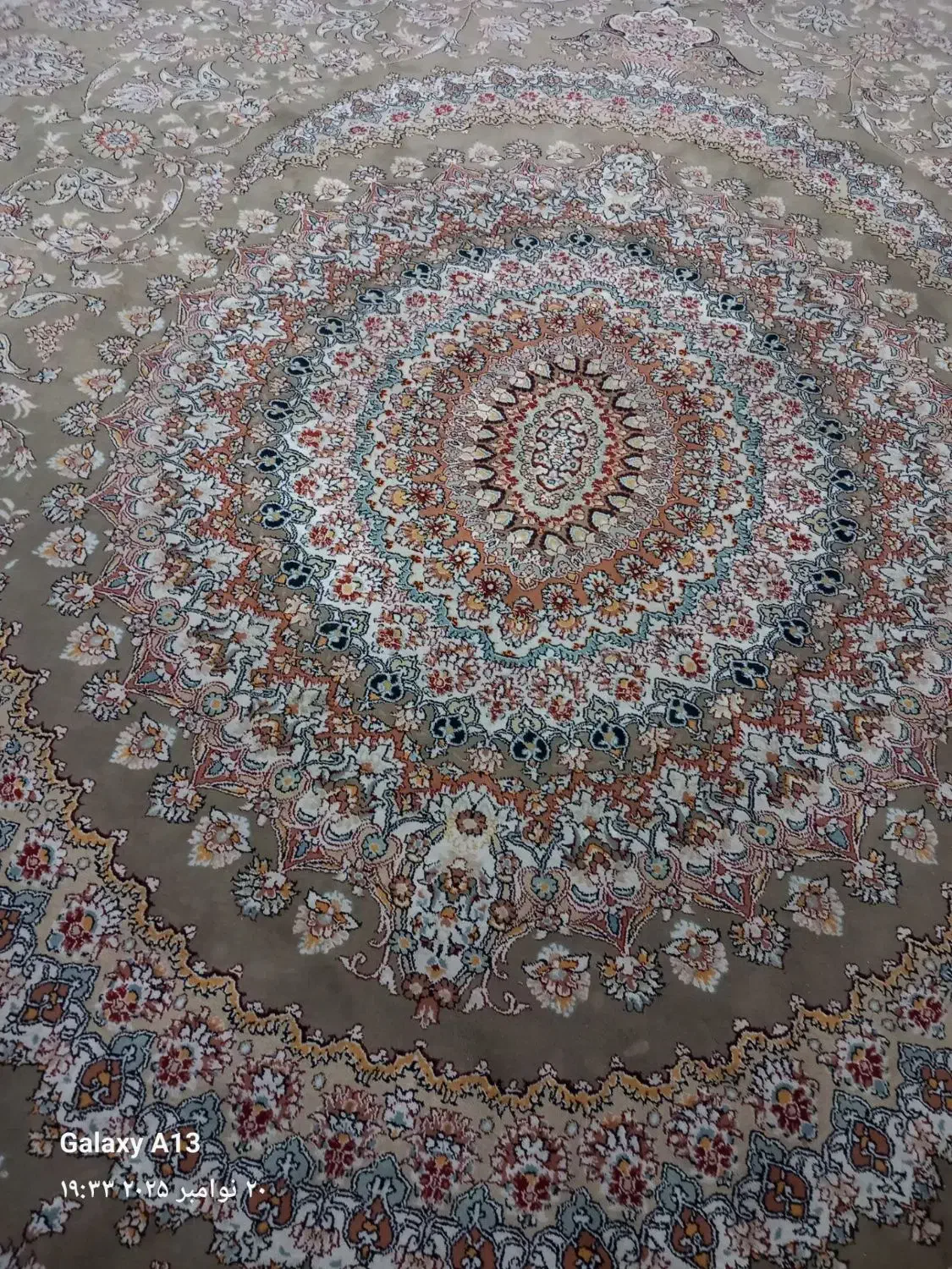 فرش ۱۲متری ۷۰۰شانه|فرش|مشهد, رضاییه|دیوار