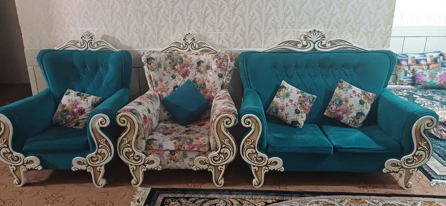 مبل۹نفره|مبلمان خانگی و میز عسلی|دوگنبدان, |دیوار