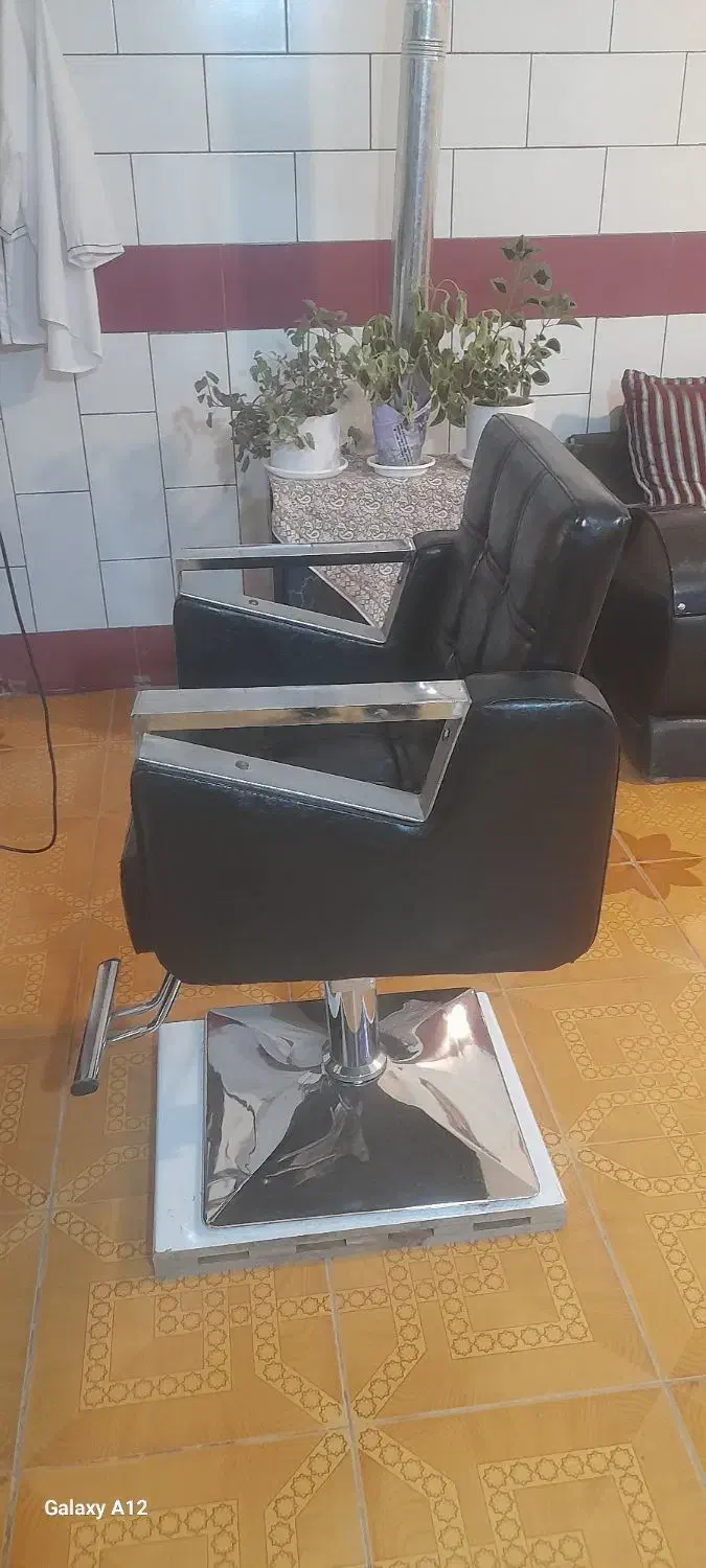 صندلی کارآرایشگاه|مبلمان اداری|بروجن, |دیوار