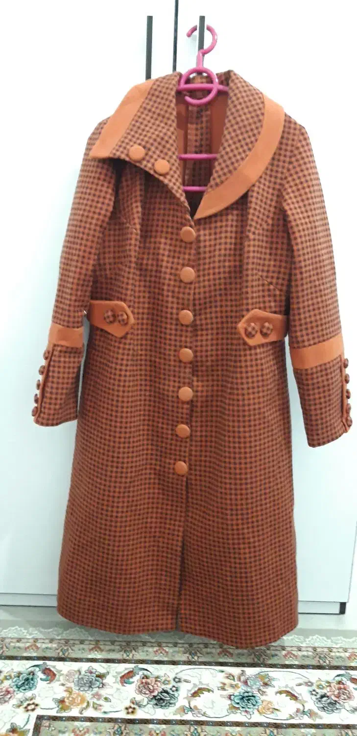 چهار عدد پالتو زنانه|لباس|بیجار, |دیوار