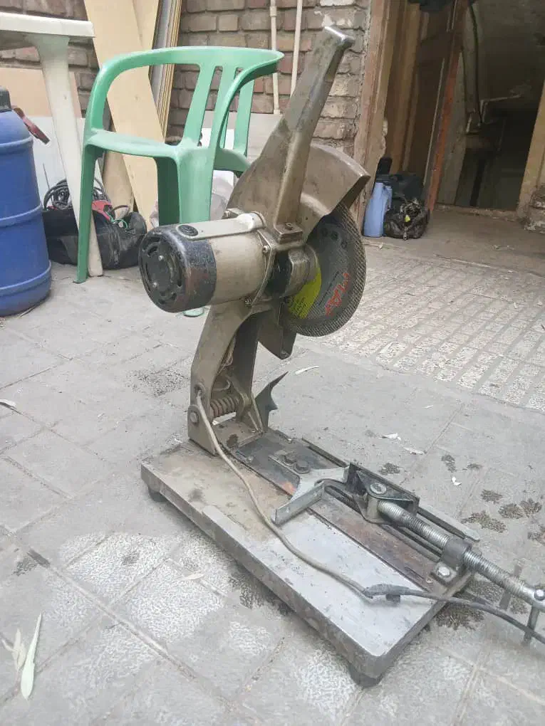 دستگاه پروفیل بر مارک میتاچی اصل ژاپن|ابزارآلات|تهران, فلسطین (میدان انقلاب)|دیوار