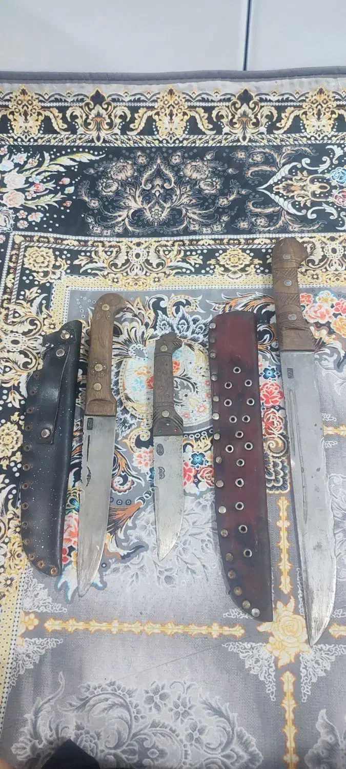 سه عدد چاقو|کلکسیون اشیاء عتیقه|قم, شهرک امام حسین|دیوار